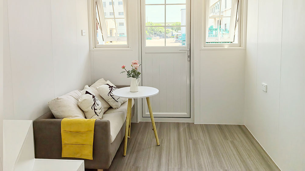 Modern Prefab luxury modular home & Tiny Houses on Wheels Florida