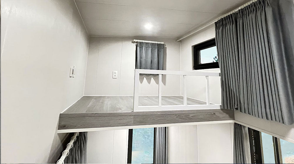 America Standard Prefab Steel Tiny House on Wheels: Modular Mobile Home Cider Box