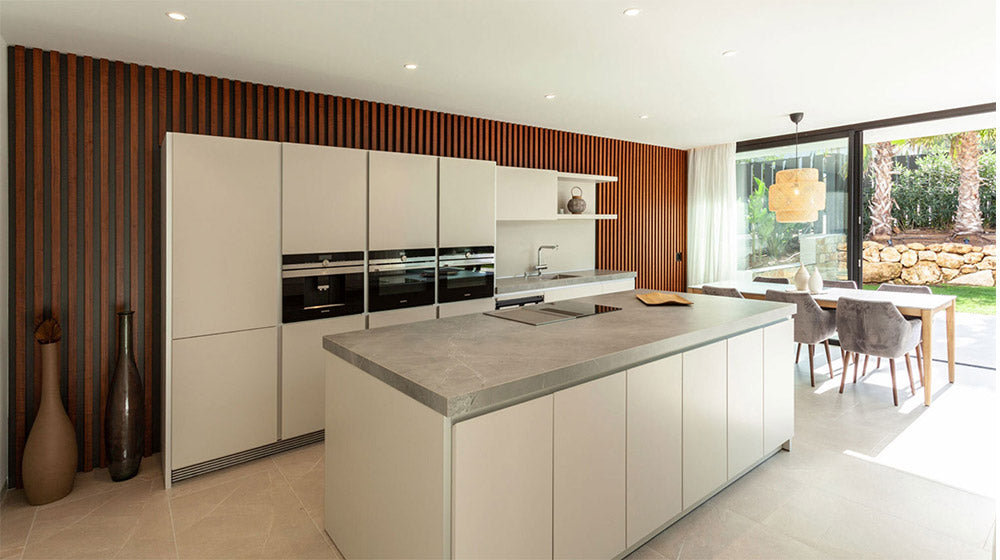 Spiez House: A Modern Two-Story Single Family Home preafb house